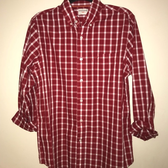 📮🎪🥊Red Dockers Button Down - Picture 4 of 5